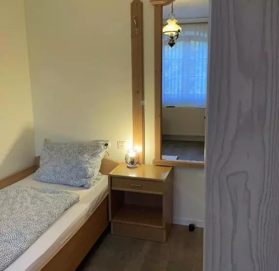 Hotelli Landgasthof   Braukeller   Fattigau