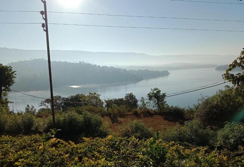 ホテル Natures Living Agro Tourism