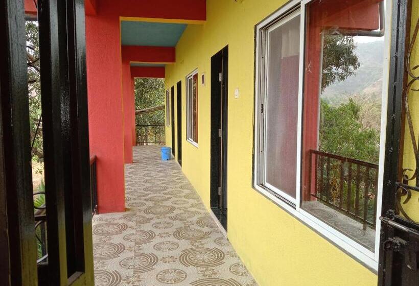 ホテル Natures Living Agro Tourism