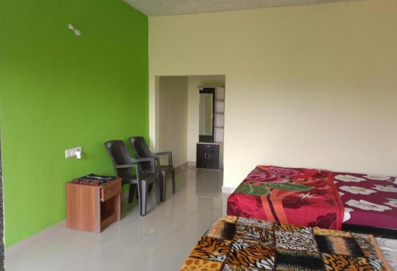 ホテル Natures Living Agro Tourism