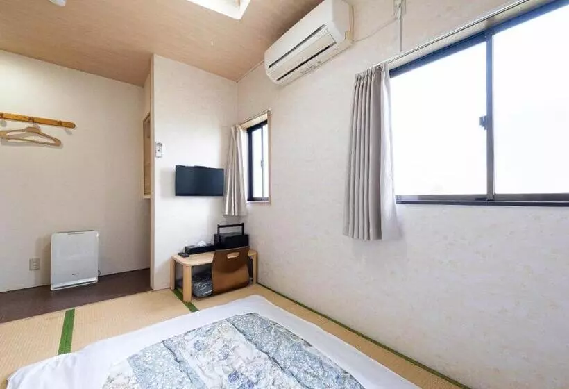 Hotelli Fuji Sakura Onsen Ryokan