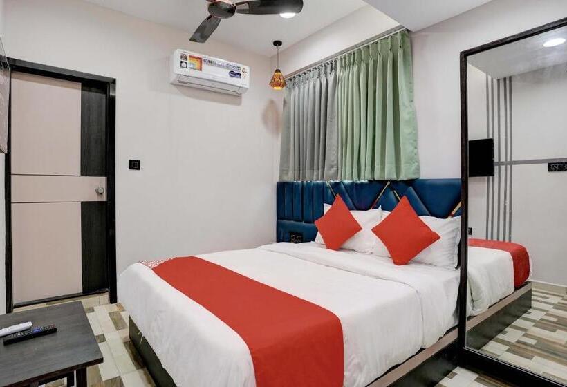 Oyo Flagship Hotel Lavish