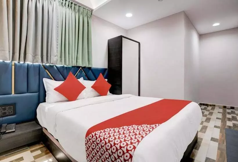 Oyo Flagship Hotel Lavish