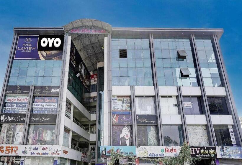 Oyo Flagship Hotel Lavish