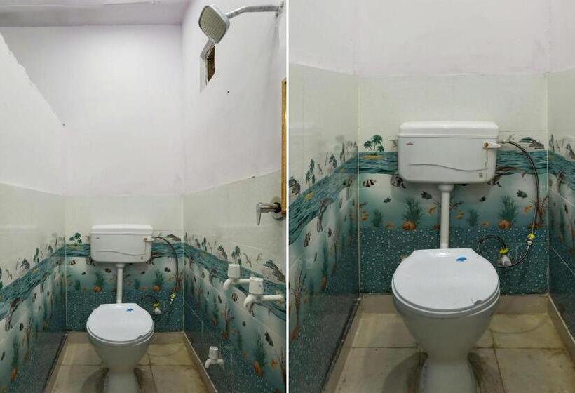 Отель Midtown Guest House