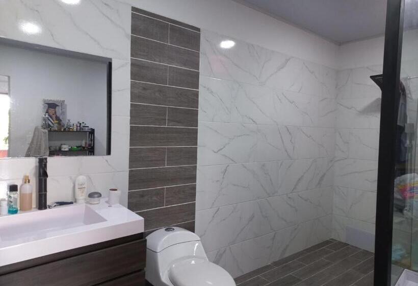 پانسیون Casaspa