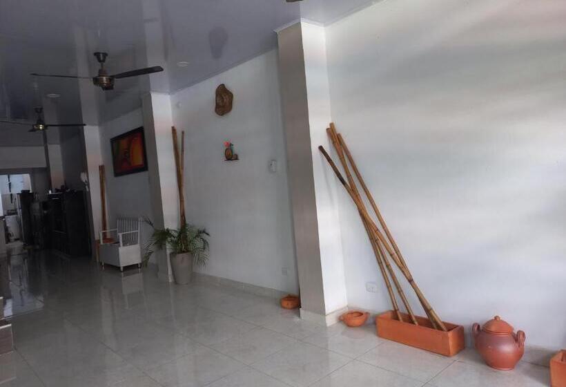 پانسیون Casaspa