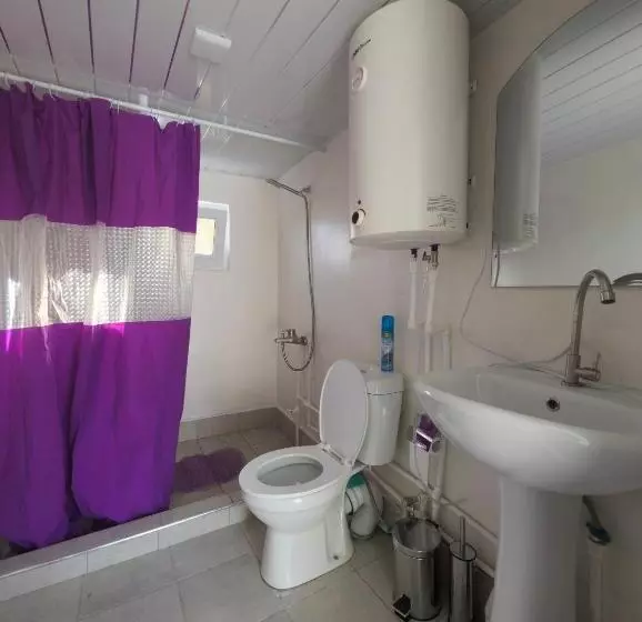 ペンション Cypress Guesthouse