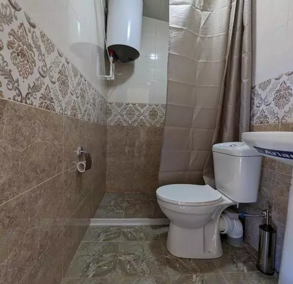 ペンション Cypress Guesthouse