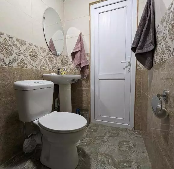 ペンション Cypress Guesthouse