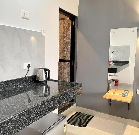 פנסיון Kiara Studio Apartment Assagao Goaround Homes