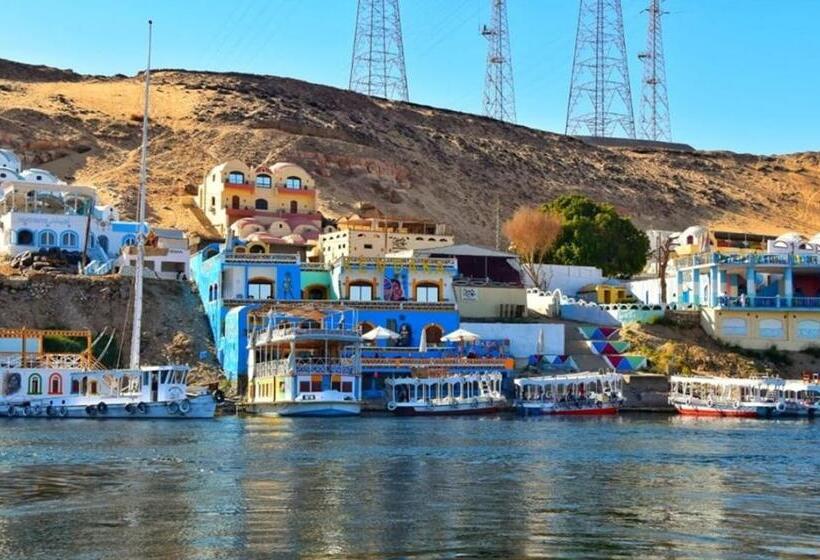 پانسیون Nubian House