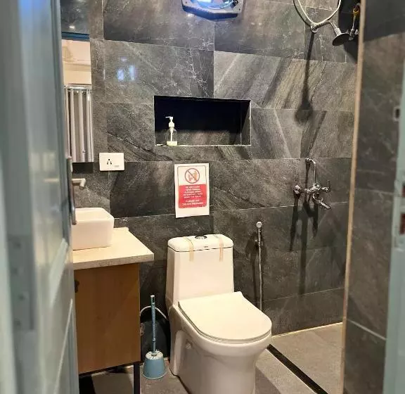 ペンション Om Sai Oberoi’s Inn
