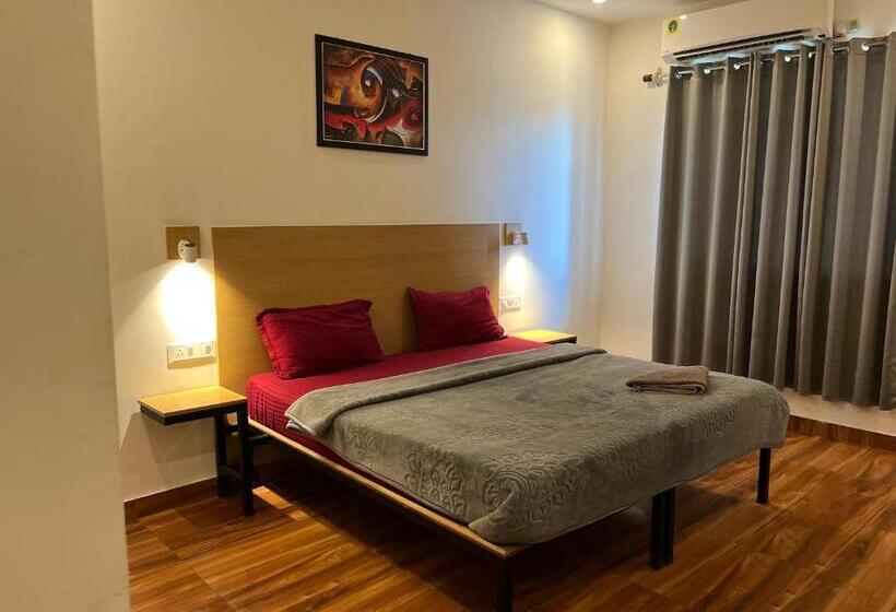 פנסיון Om Sai Oberoi’s Inn