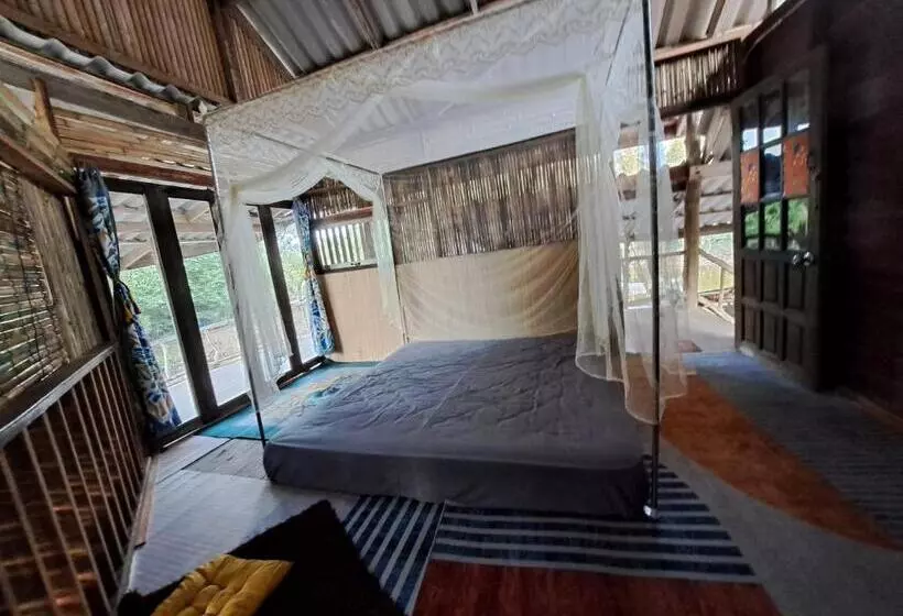 Retkeilymaja Big Hug Home Nok Kao House