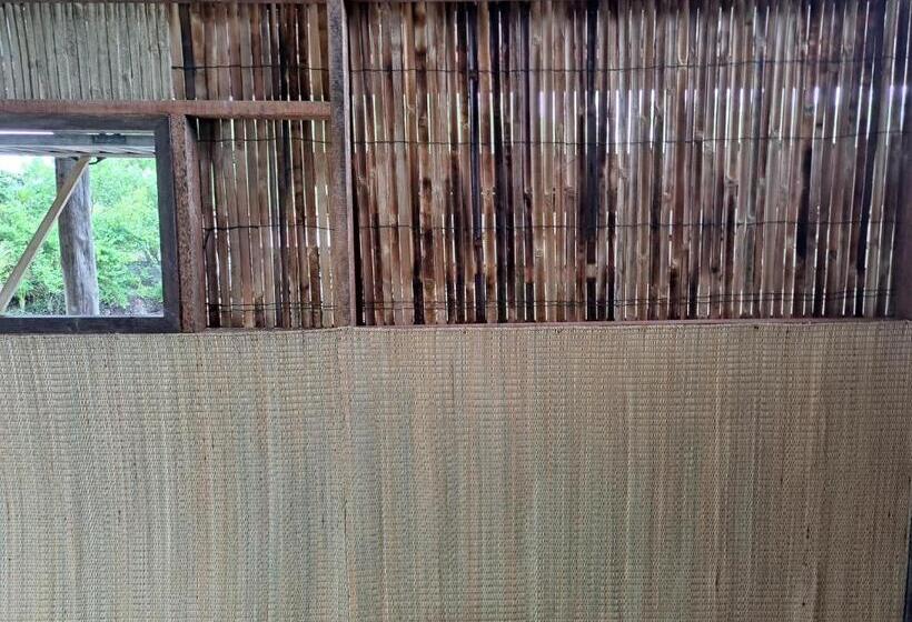 Albergue Big Hug Home Nok Kao House