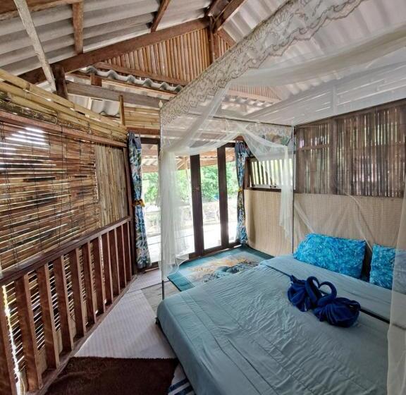 Albergue Big Hug Home Nok Kao House