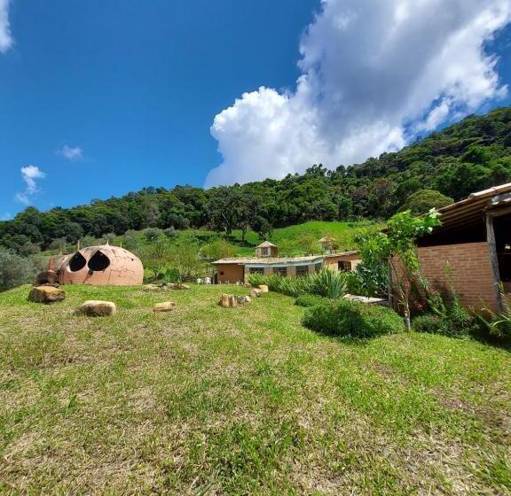 Общежитие Espaço Lua Branca