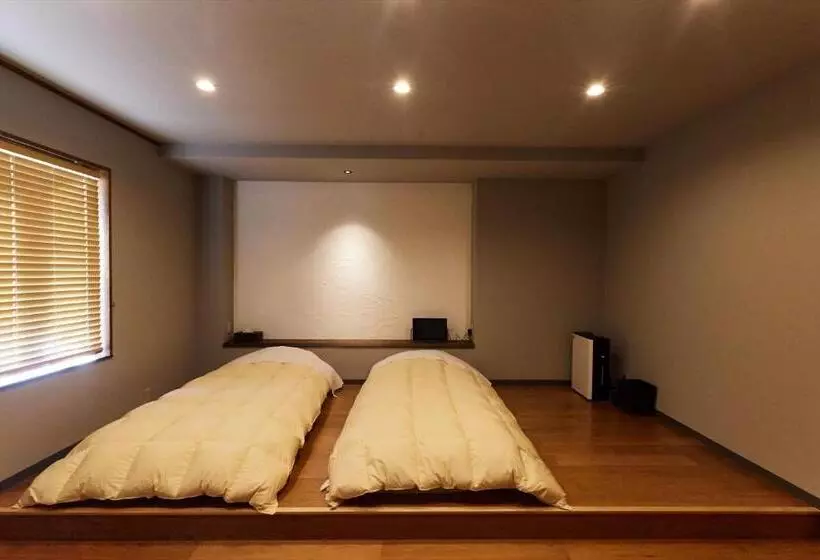 ユースホステル Stay Uwu 001 Gallery House 一棟貸切 まちのギャラリー