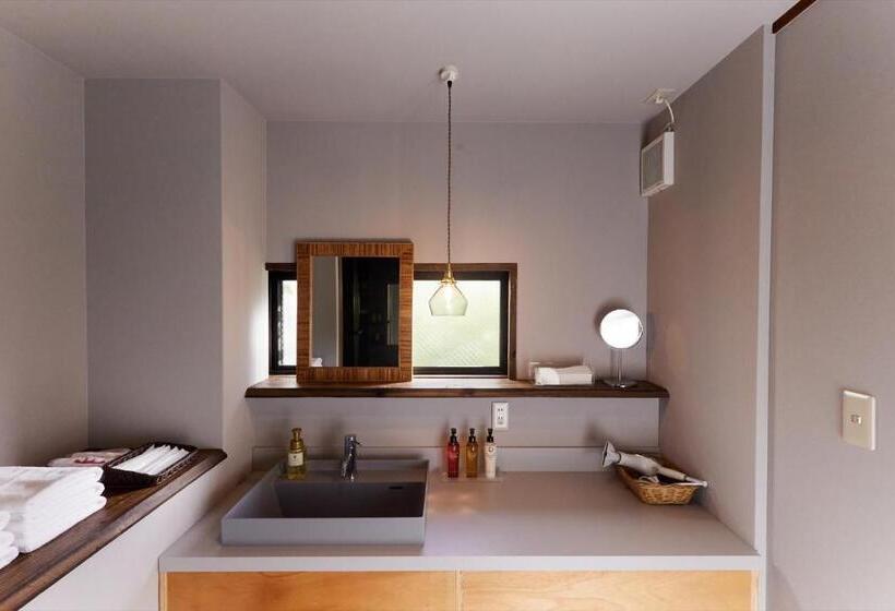 旅馆 Stay Uwu 001 Gallery House 一棟貸切 まちのギャラリー