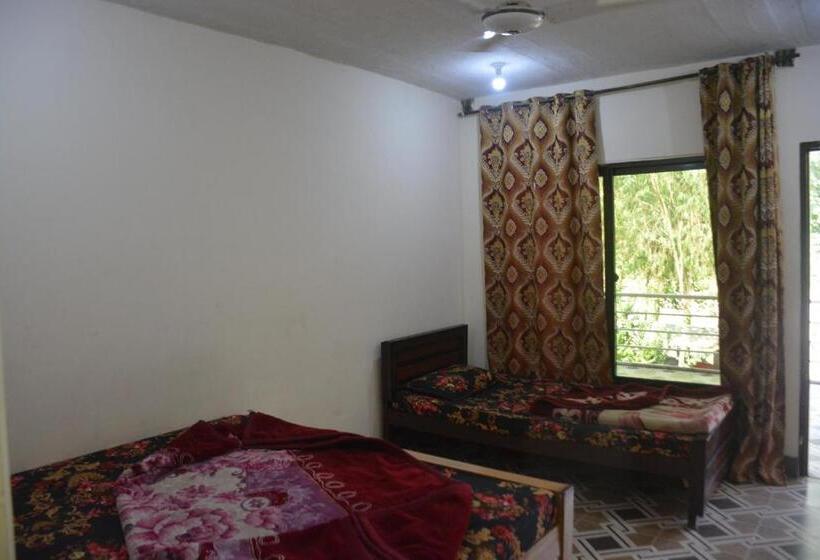 Balakot Views Hotel By Lmc