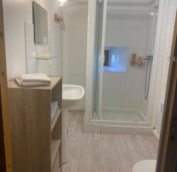 مبيت وإفطار La Barbelotte