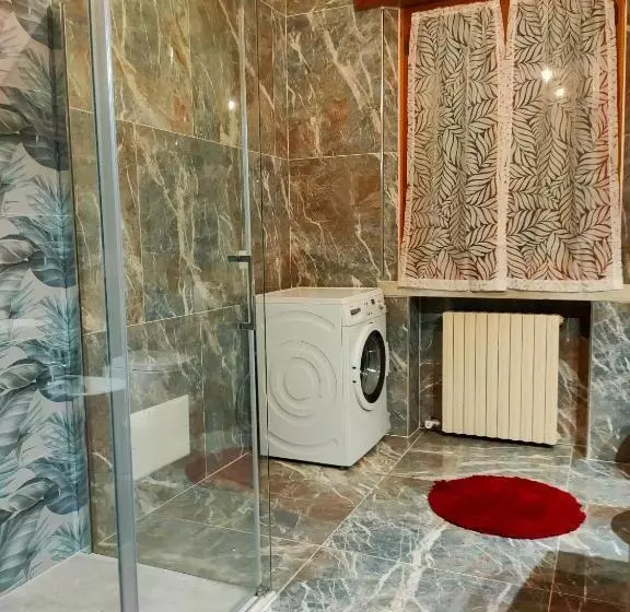 Aamiaismajoitus (B&B) Villa Sartori