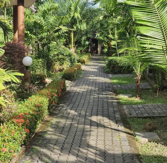 Отель โรงแรม อมรอินน์ รีสอร์ท