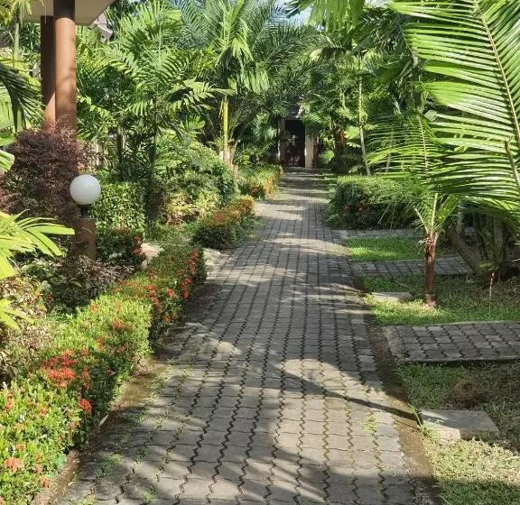 Hotelli โรงแรม อมรอินน์ รีสอร์ท