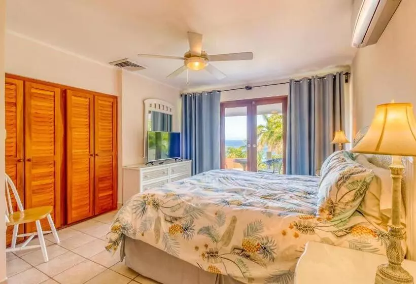 ホテル Bahia Pez Vela Villa Combo Units 18 And 19