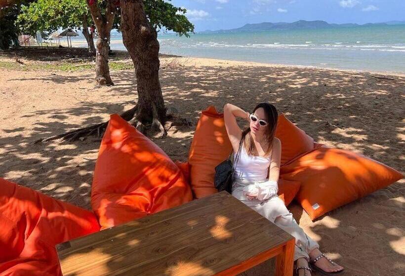 ホテル Dojo Poolvilla Beach Resort Private Beach Villa