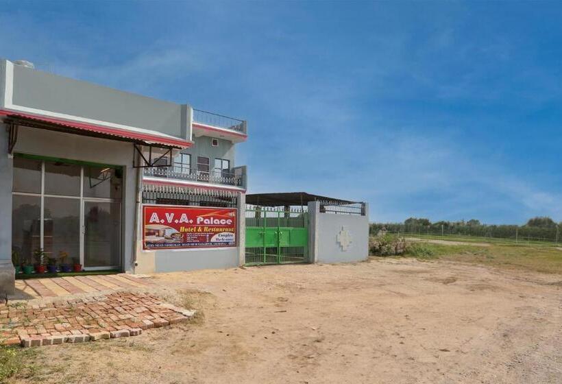 호텔 Oyo Flagship Ava Palace