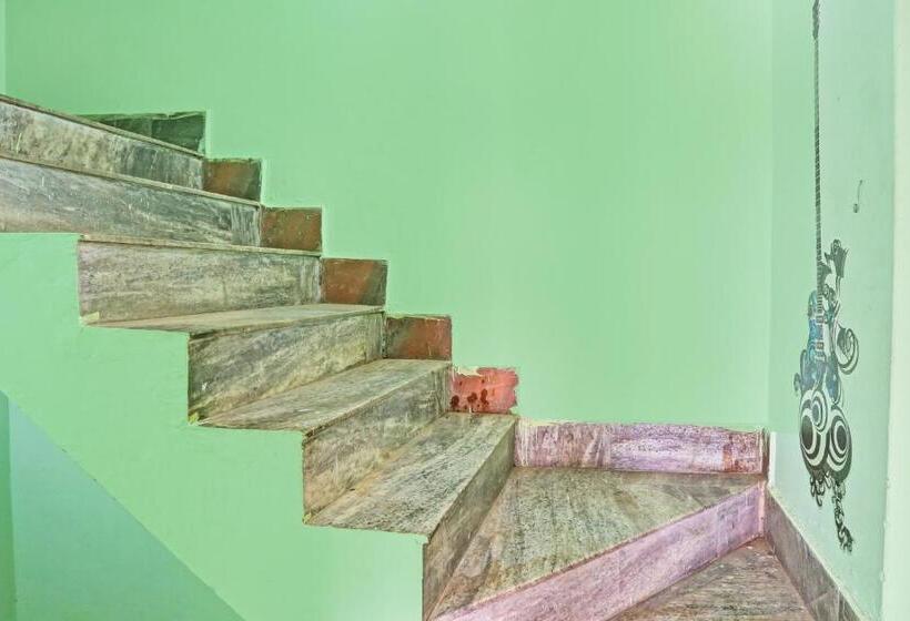 호텔 Oyo Flagship Ava Palace