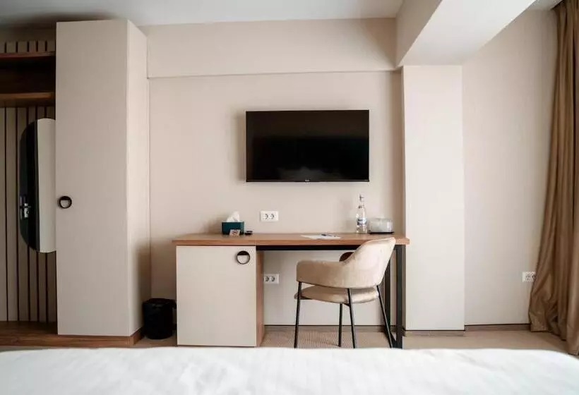 ホテル River Park