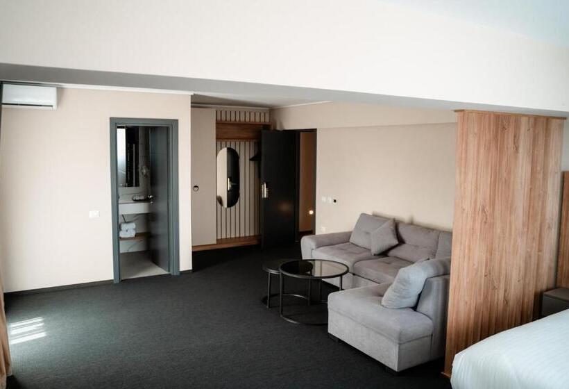 ホテル River Park