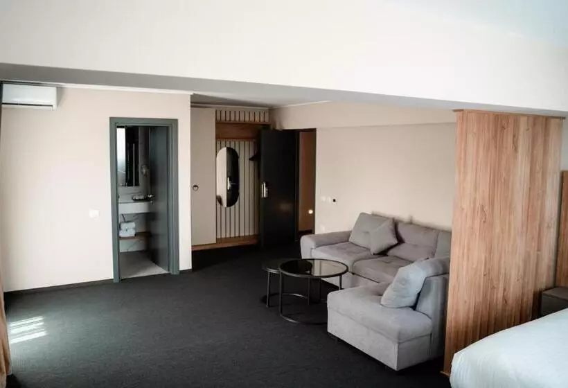 ホテル River Park