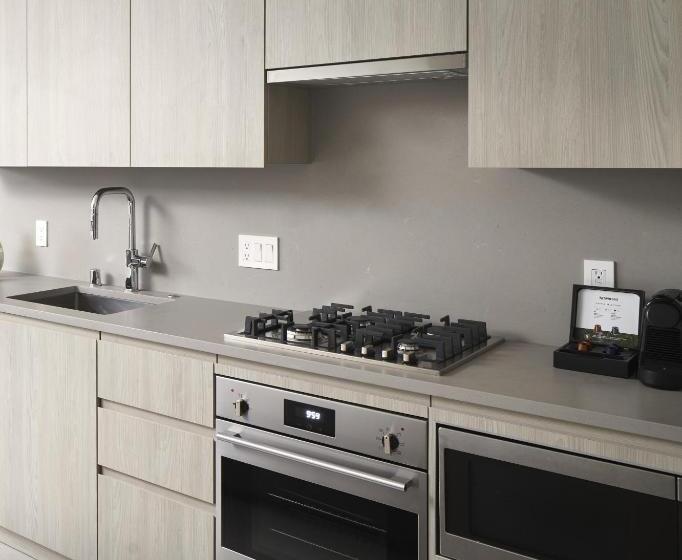 Hotel Steveston Waterfront