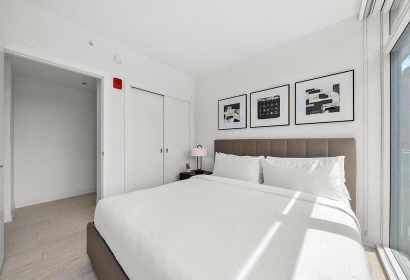 Hotel Steveston Waterfront