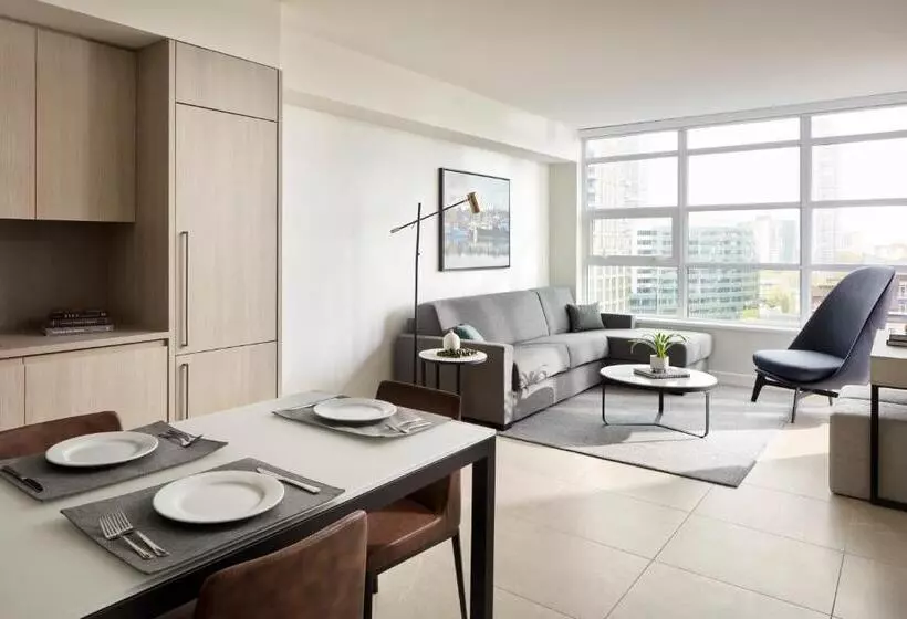 ホテル Steveston Waterfront