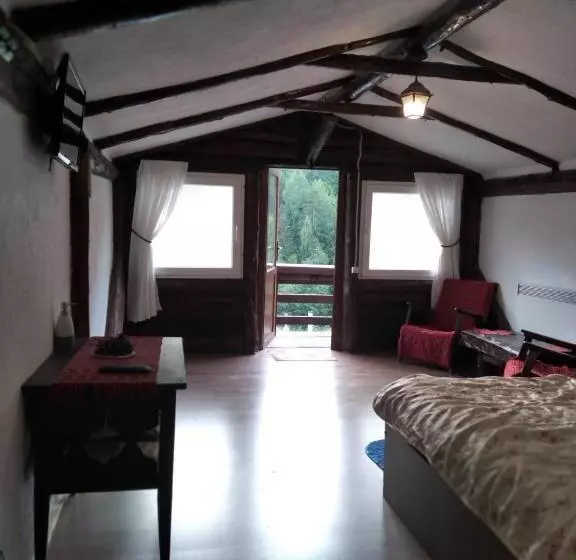ペンション Casa Asy