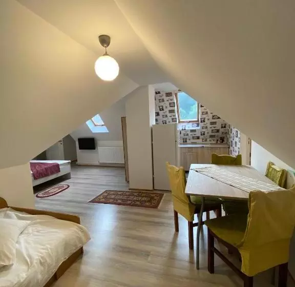 ペンション Casa Asy
