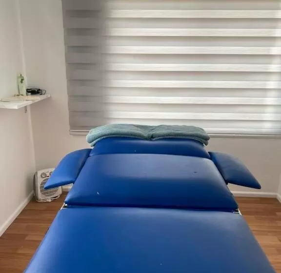 ペンション Habitación Para 4, Acogedor, Familiar, Equipado, Baño Compartido