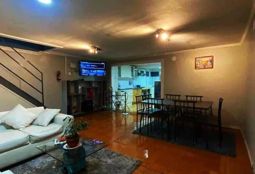 ペンション Habitación Para 4, Acogedor, Familiar, Equipado, Baño Compartido