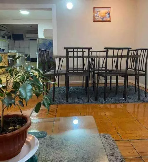 ペンション Habitación Para 4, Acogedor, Familiar, Equipado, Baño Compartido