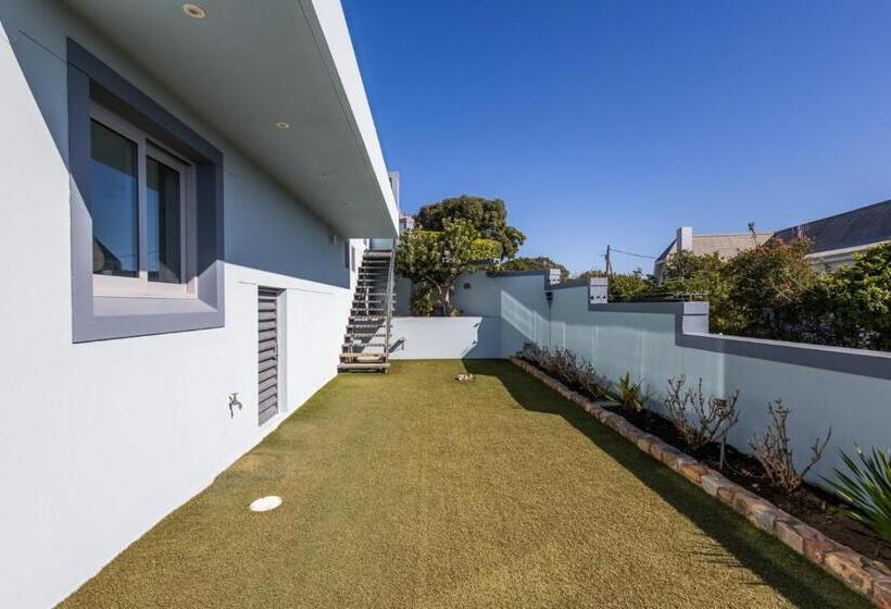 펜션 Keurbooms Lagoon Villa