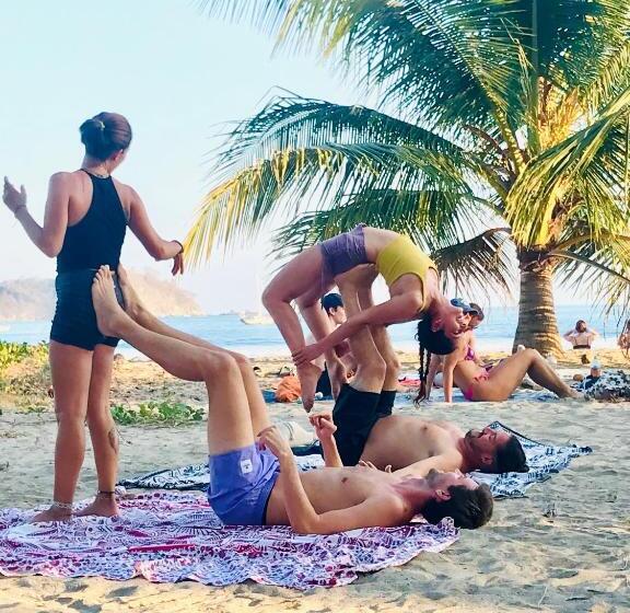 膳宿费 Passiflora Backpackers Samara