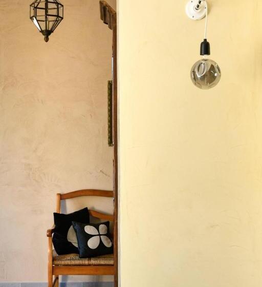 펜션 Room In A Farmhouse Private Bathroom By Feelluxuryholidays