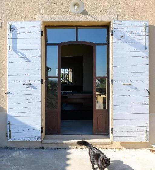 펜션 Room In A Farmhouse Private Bathroom By Feelluxuryholidays
