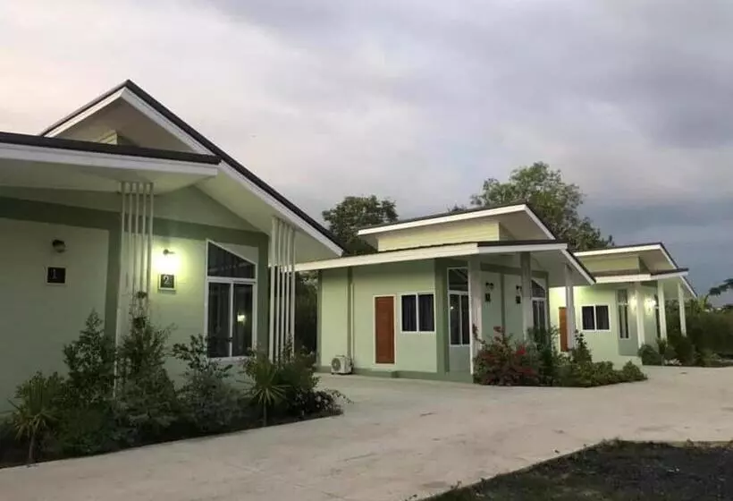 Lomakeskus ออมทรัพย์ รีสอร์ต