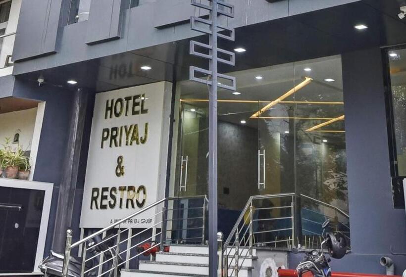 Townhouse 1268 Hotel Priyaj